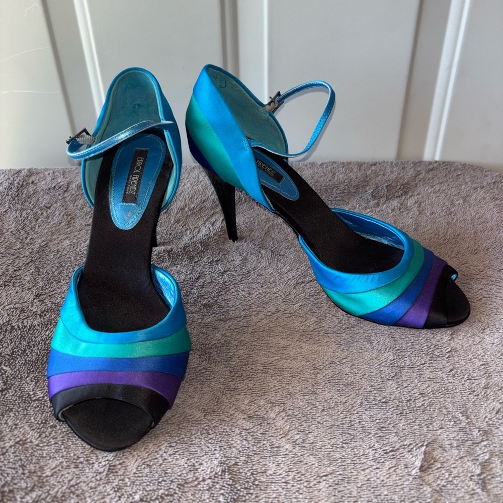 Errol Arendz blue/green/purple peeptoe heels size 9 *flaw*